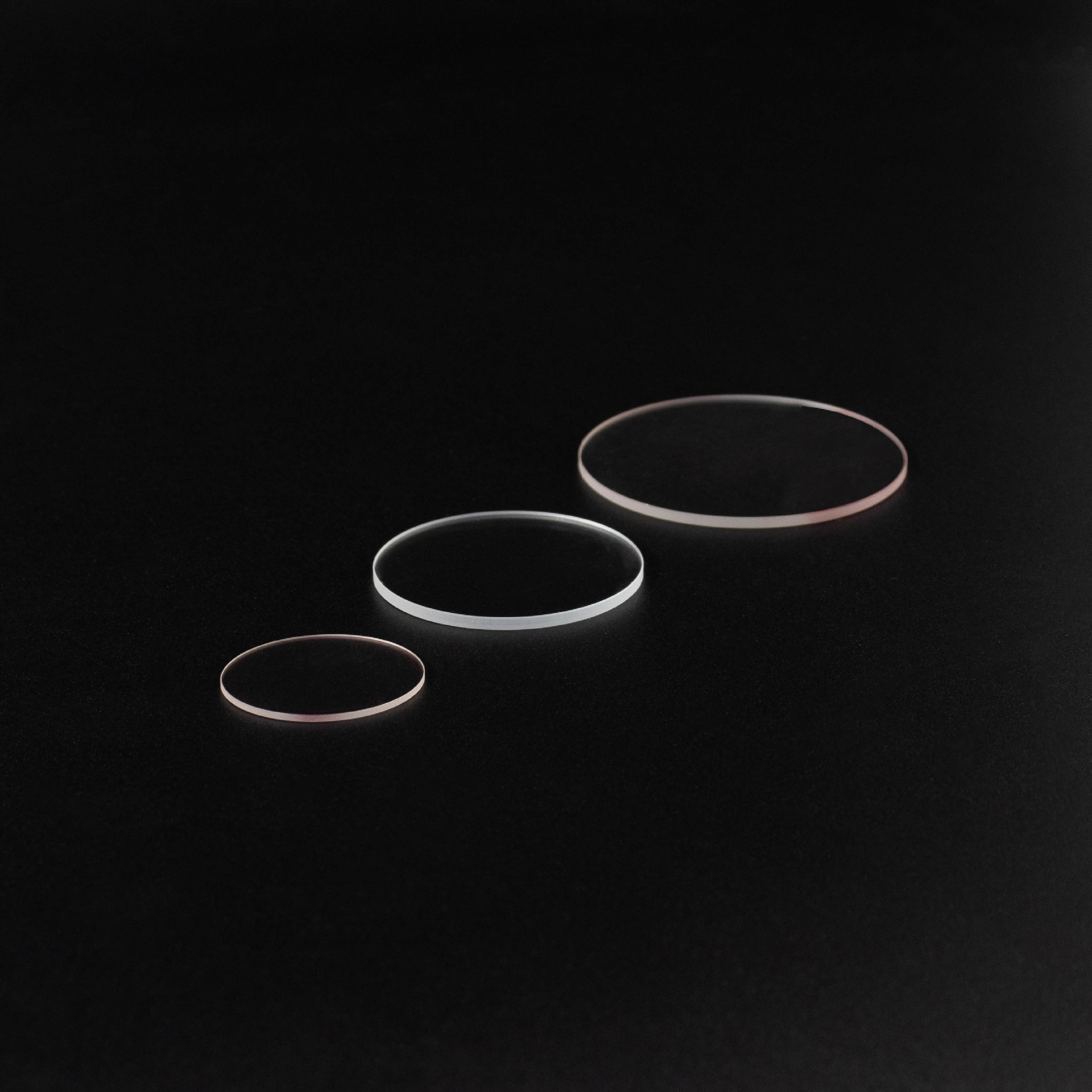 Customized glass panel with ultra white tempered glass (5).jpg