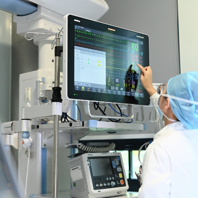 AG Coated Glass for Medical Displays