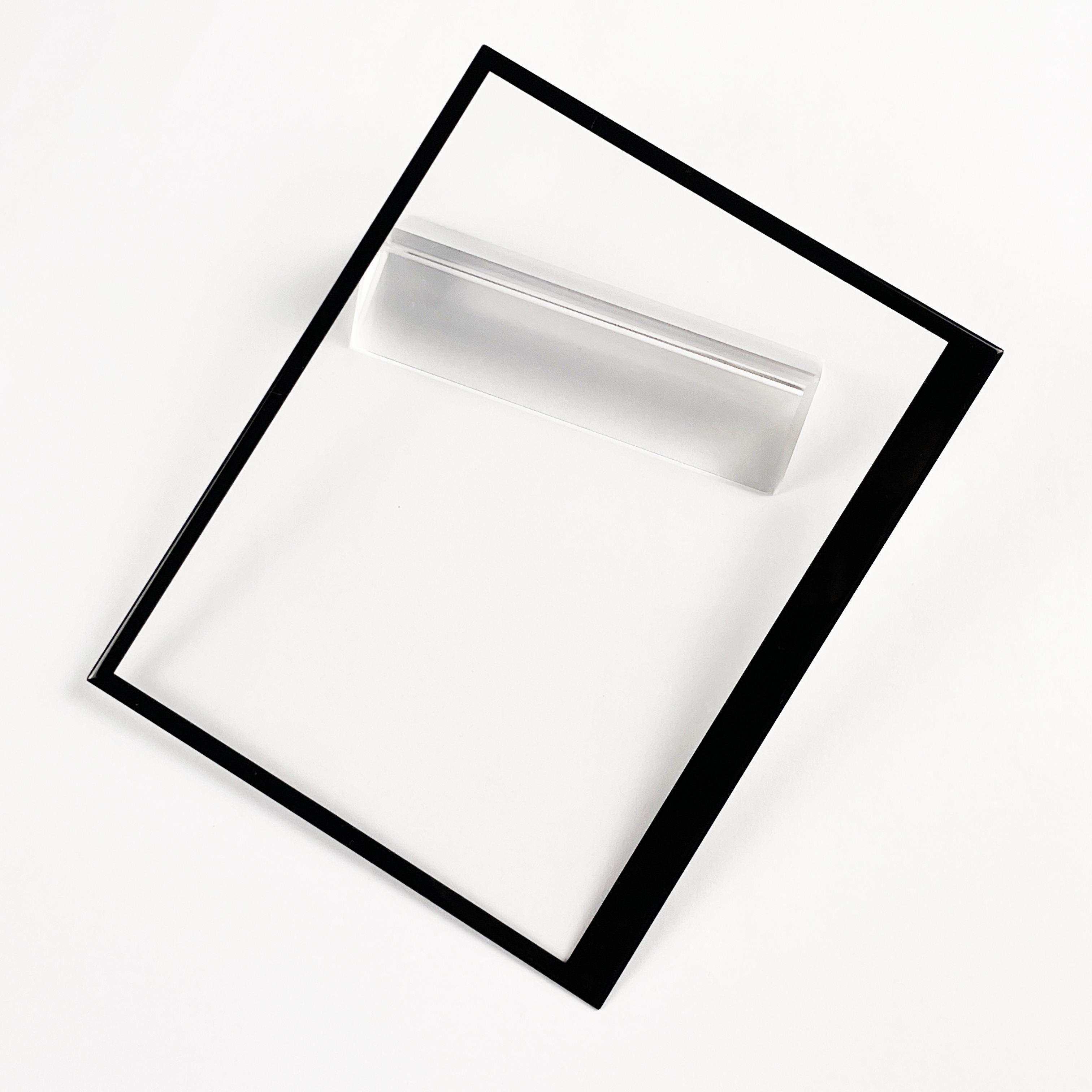 Custom Black Silk-Screen Tempered Gla...